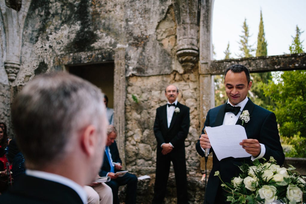 Exchange of vows at a wedding ceremony in Lisbon, Portugal | Photo by Lisbon Photographer Your Story in Photos